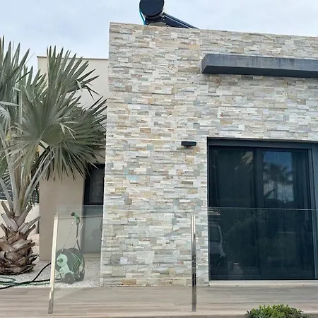 Villa Villa